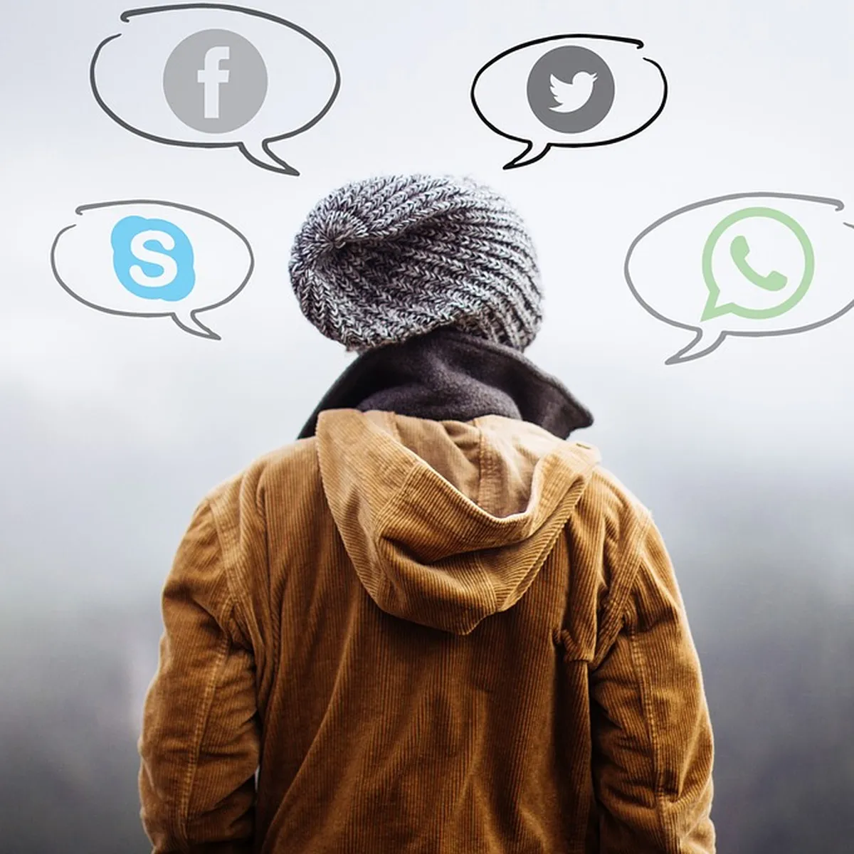 Что лучше для современного бизнеса: сайт или аккаунт в соцсети?