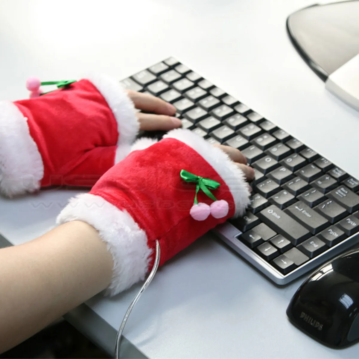 Новогодняя акция! Поделись с друзьями и получи доступ к платным тарифам бесплатно!